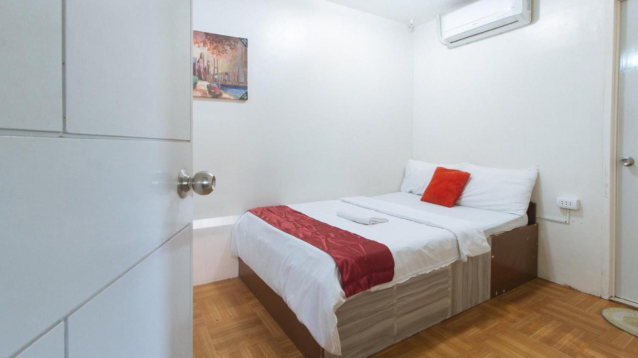 Nearest Hostel Pasay City By Reddoorz Exterior foto